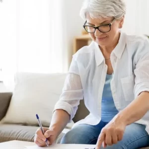 Comparing Fixed and Variable Annuities